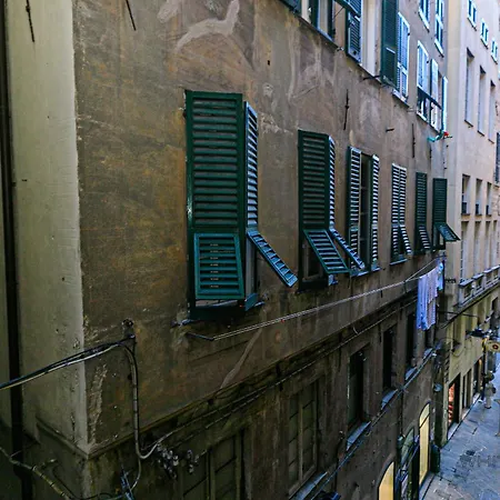 Centro Storico A1 Acquamarina Gênes